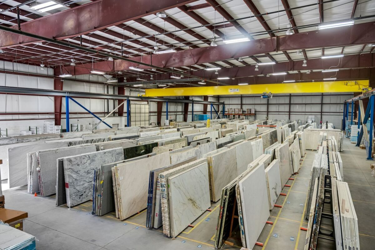 Sinkly stone warehouse